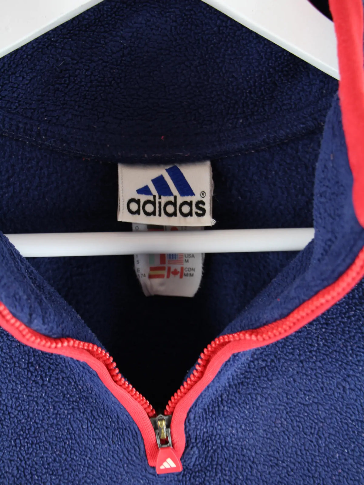 Adidas Fleece Blau M – Etikett