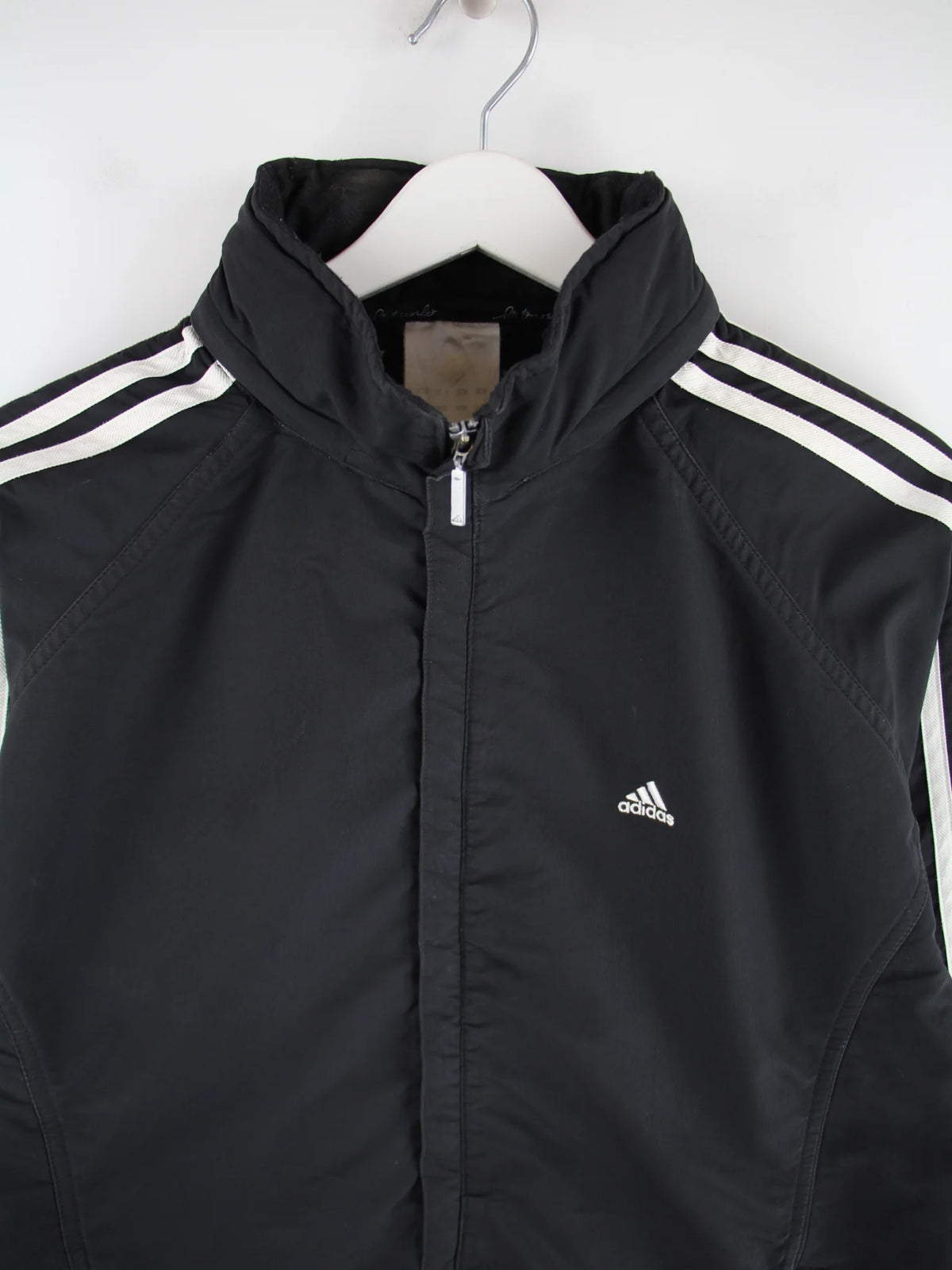 Adidas Leichte Jacke Schwarz L – Detailansicht Vorderseite