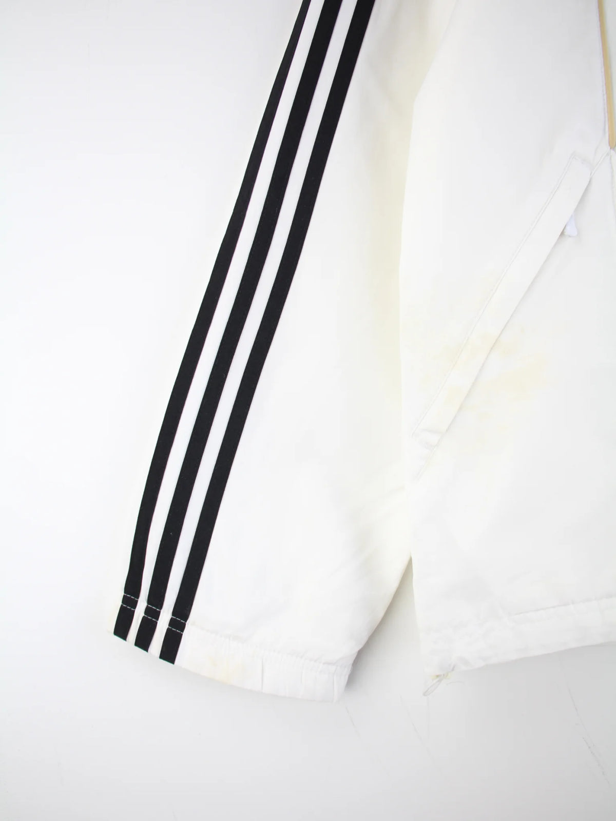 Adidas Trainingsjacke Weiß M – Detailansicht Vorderseite
