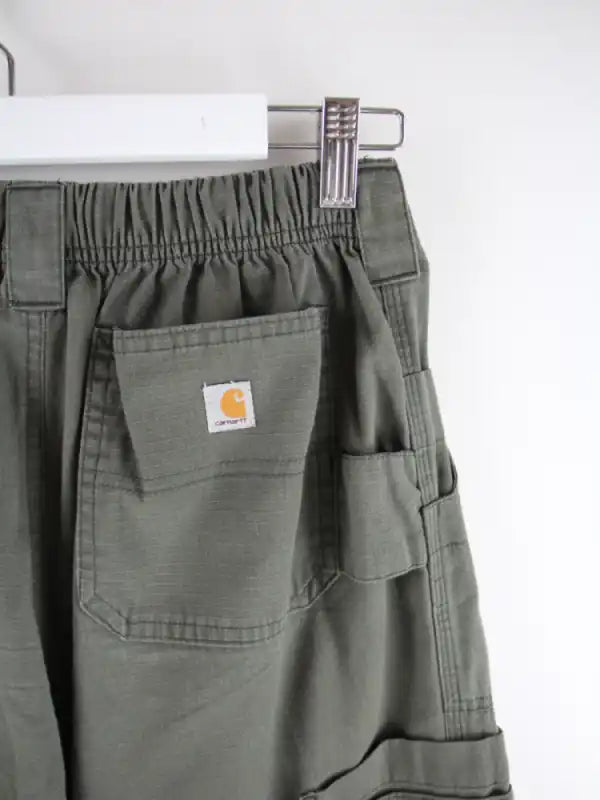 Carhartt Hose Grün – Detailansicht Vorderseite