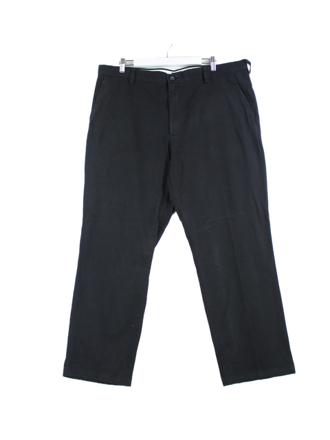 Dockers Hose Schwarz – Vorderseite