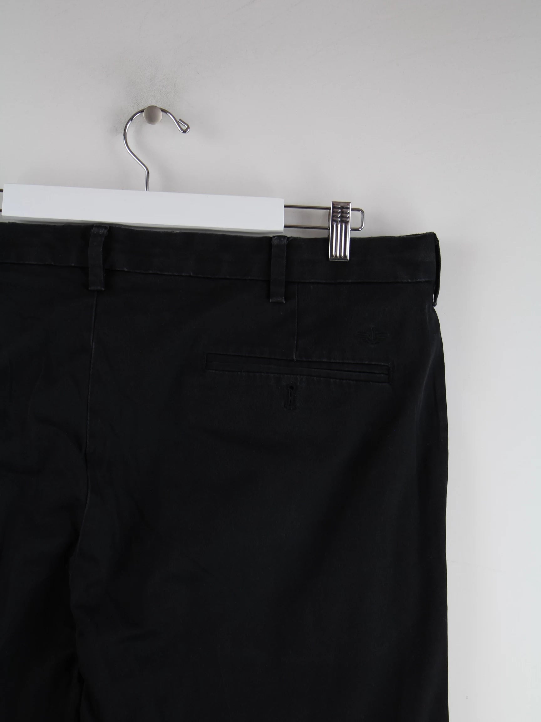 Dockers Hose Schwarz One Size – Detailansicht Vorderseite