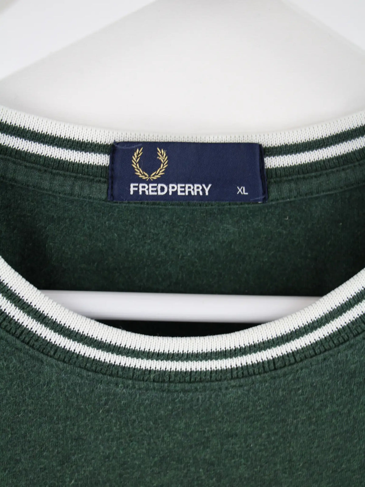 Fred Perry T-Shirt Grün XL – Etikett