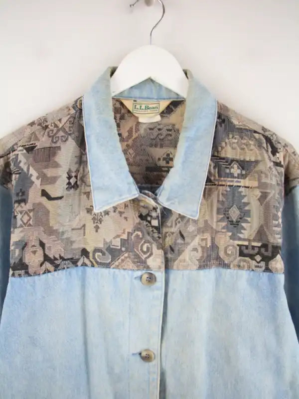 L.L. Bean Jeansjacke Blau M – Detailansicht Vorderseite
