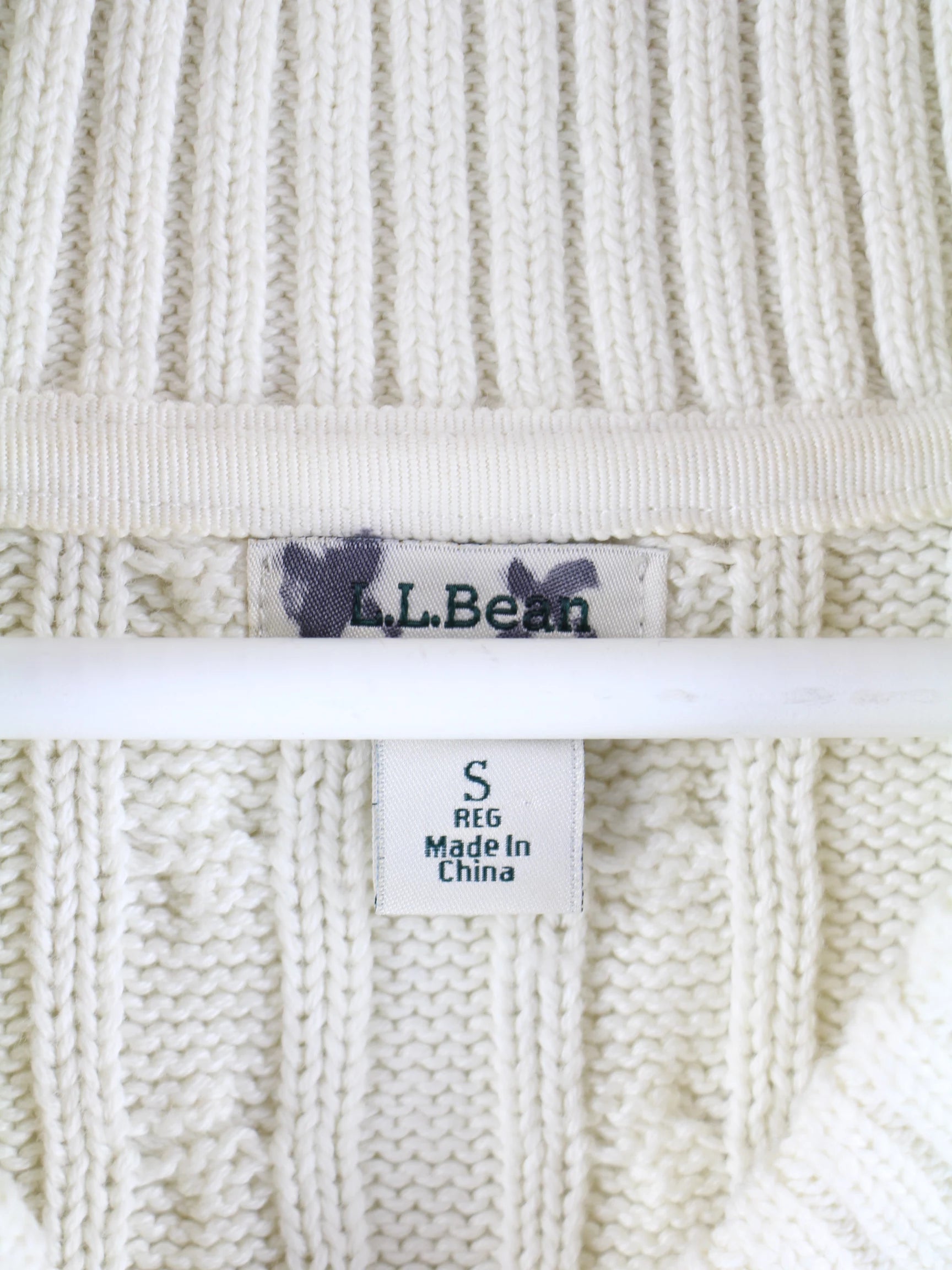 L.L. Bean Pullover Beige S – Etikett