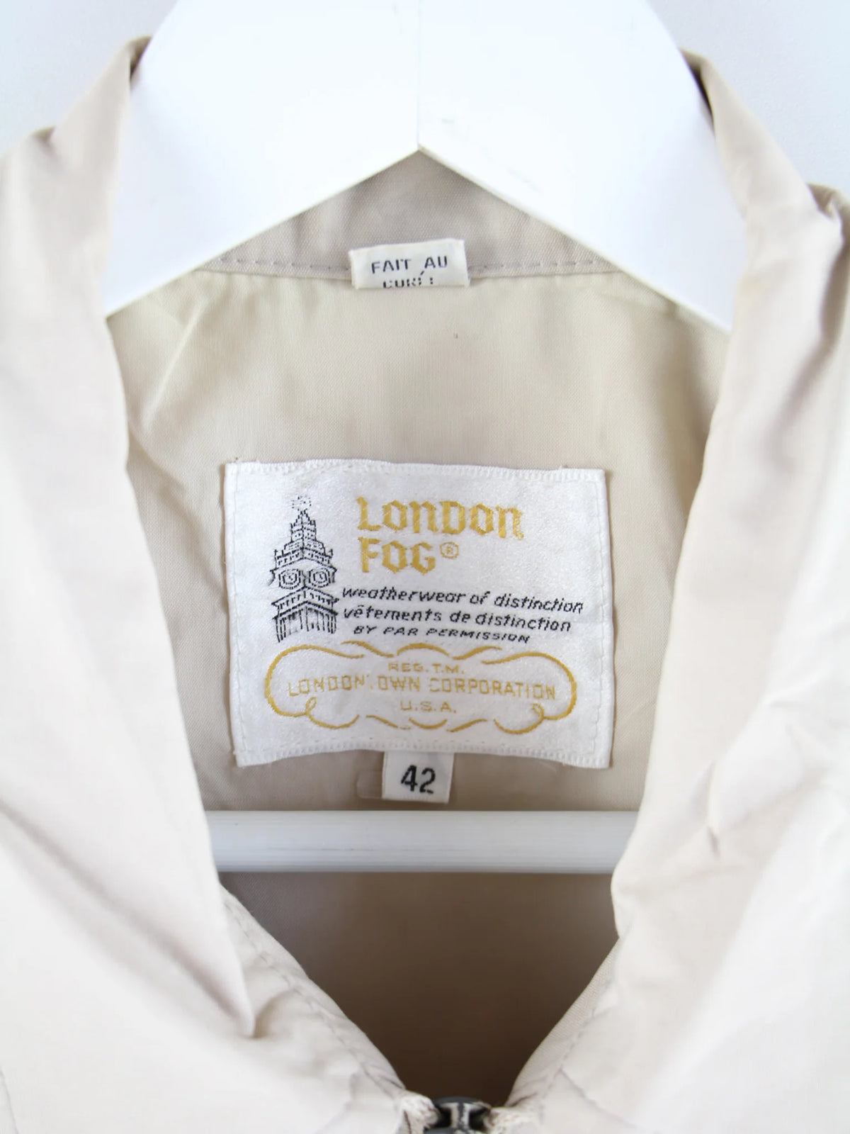 London Fog Leichte Jacke Beige M – Detailansicht Vorderseite
