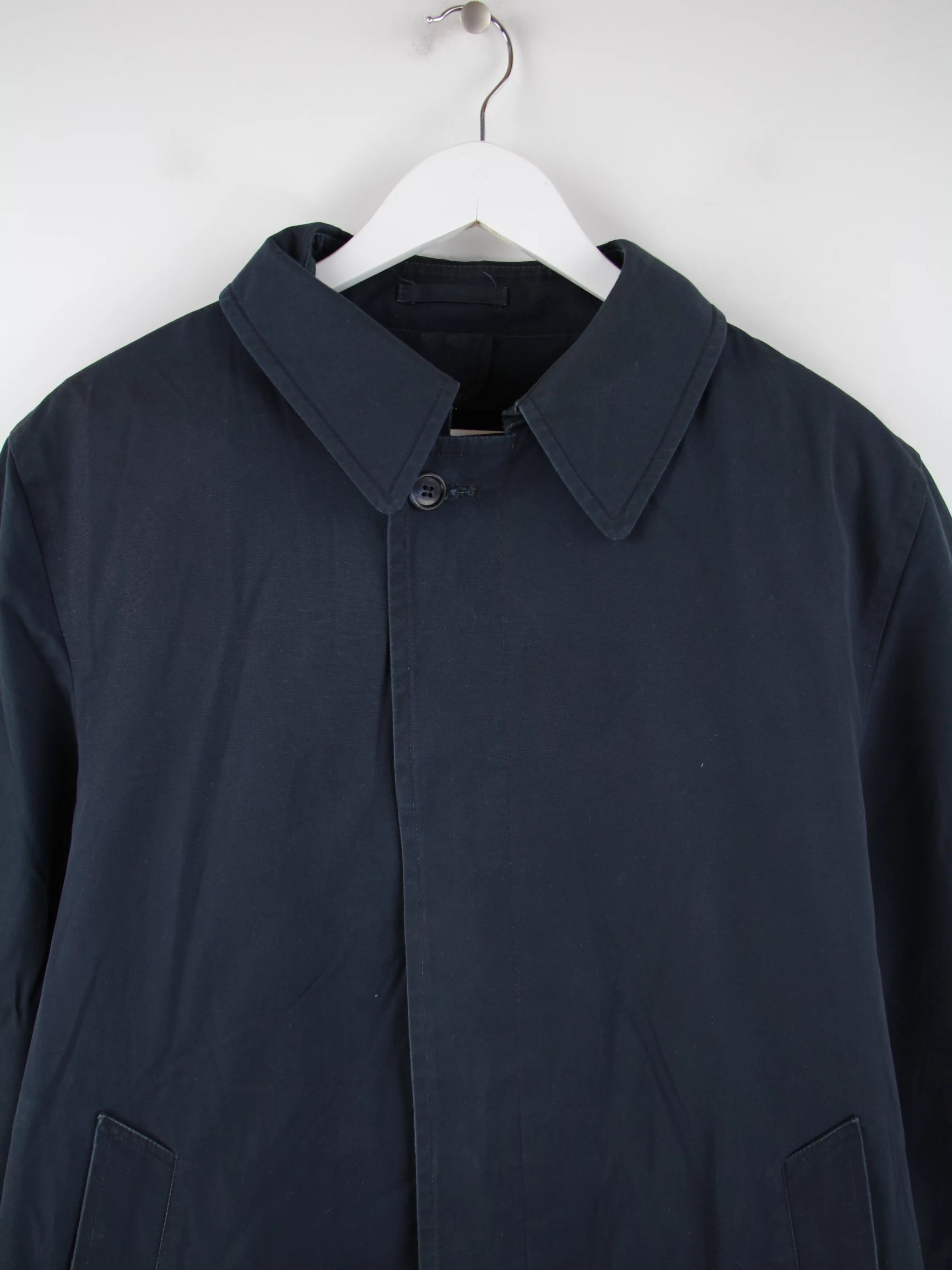 London Fog Mantel Blau M – Detailansicht Vorderseite