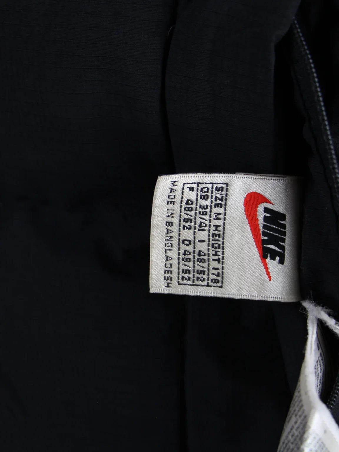 Nike Jacke Rot M – Detailbild 2