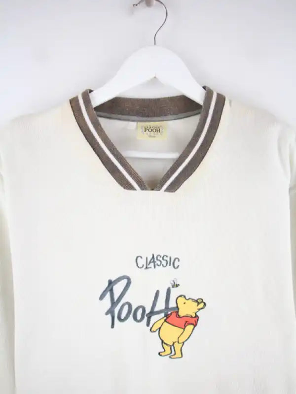 Pooh Sweater Beige L – Detailansicht Vorderseite