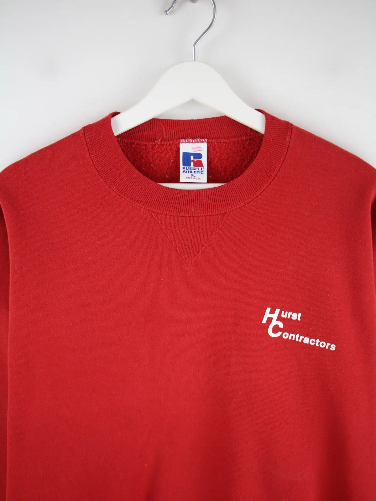 Russell Athletic Sweater Rot XL – Detailansicht Vorderseite