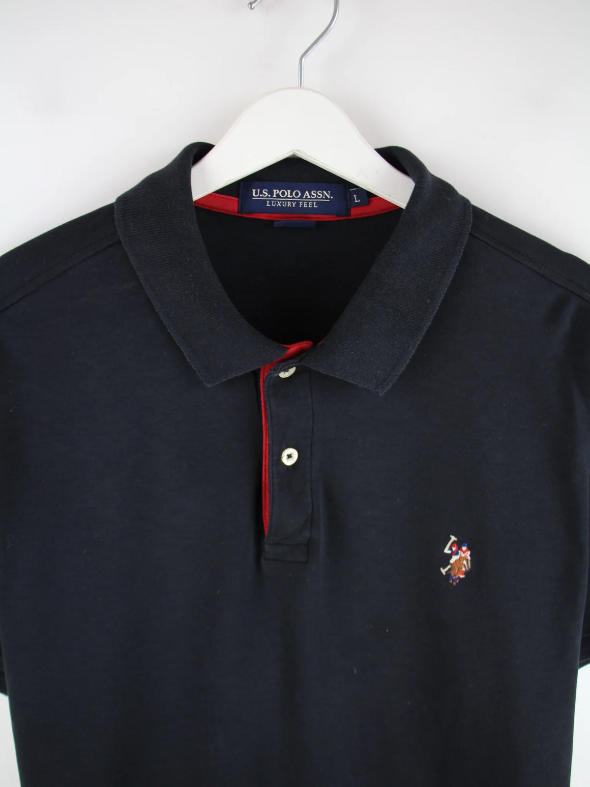 U.S. Polo ASSN. Polo Schwarz L – Detailansicht Vorderseite
