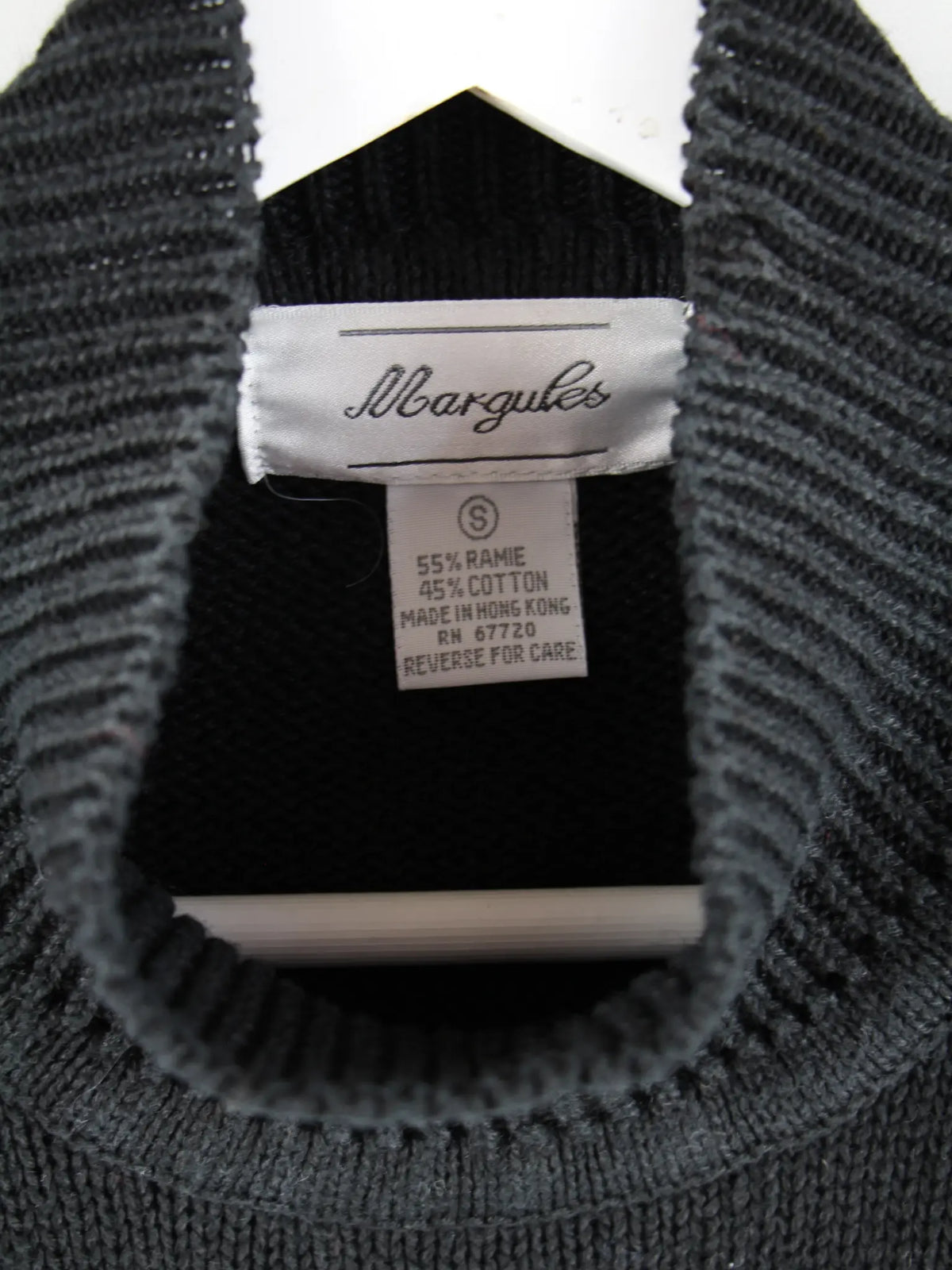 Vintage Pullover Schwarz S – Etikett