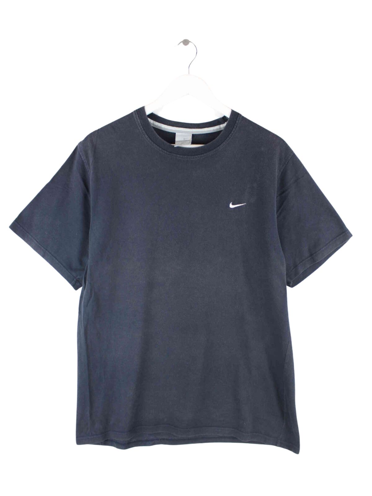 Nike Basic T-Shirt Schwarz M (front image)