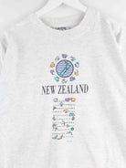 Vintage 1994 New Zealand Print Single Stitched T-Shirt Grau S (detail image 1)