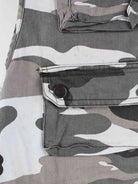 Vintage 90s Camouflage Workwear Weste Grau L (detail image 2)