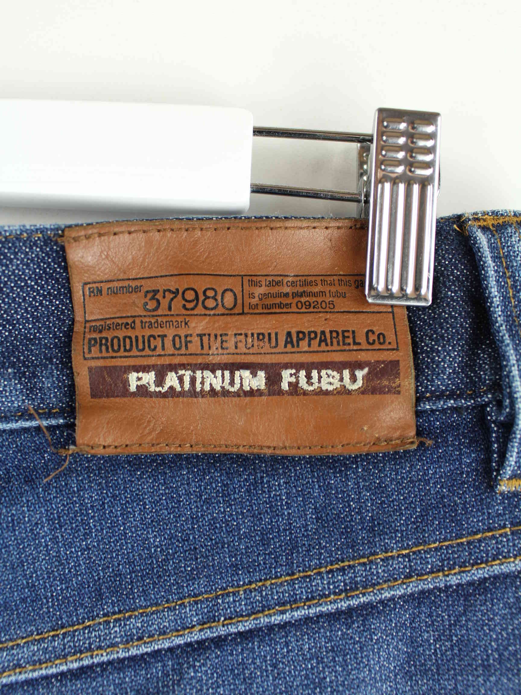 Fubu Platinum Jeans Blau W34 L36 (detail image 2)