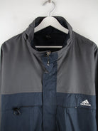 Adidas Leichte Jacke Grau 4XL – Detailansicht Vorderseite