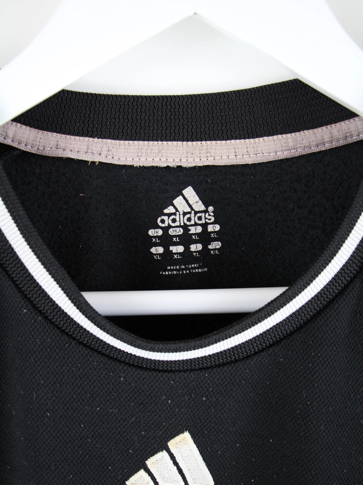 Adidas Sweater Schwarz XL – Etikett