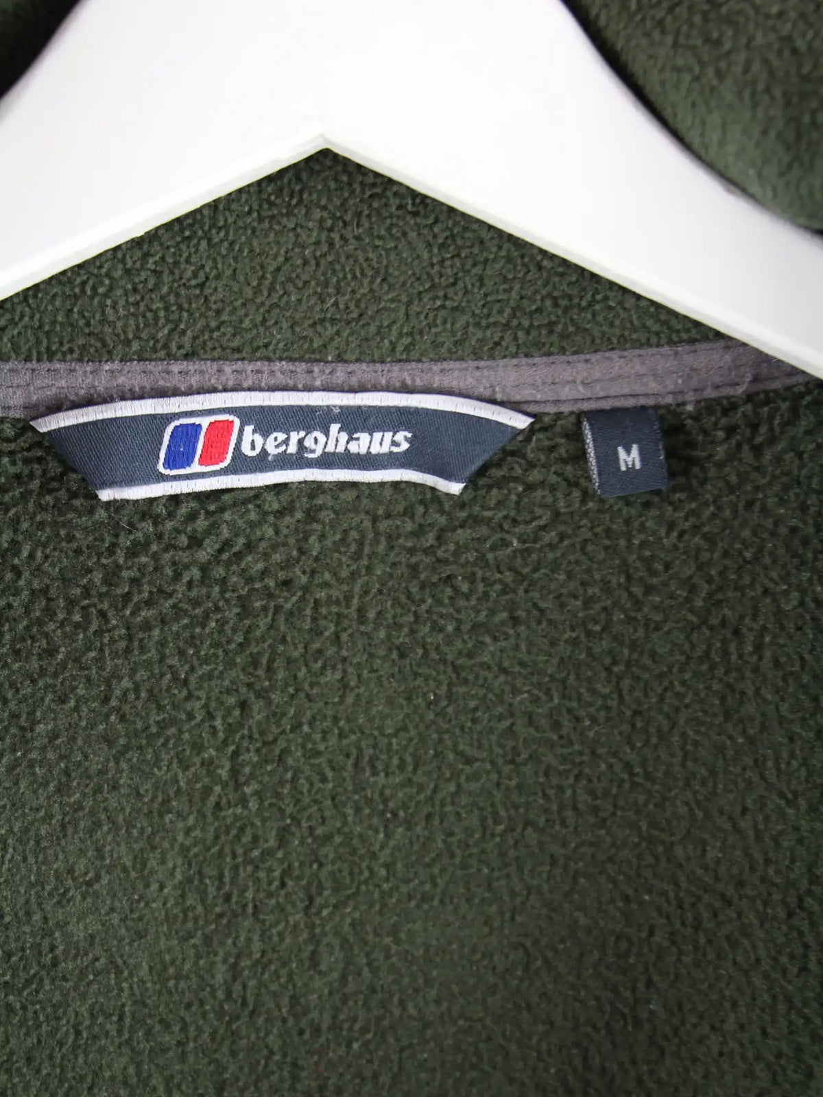 Berghaus Fleece Grün M – Etikett
