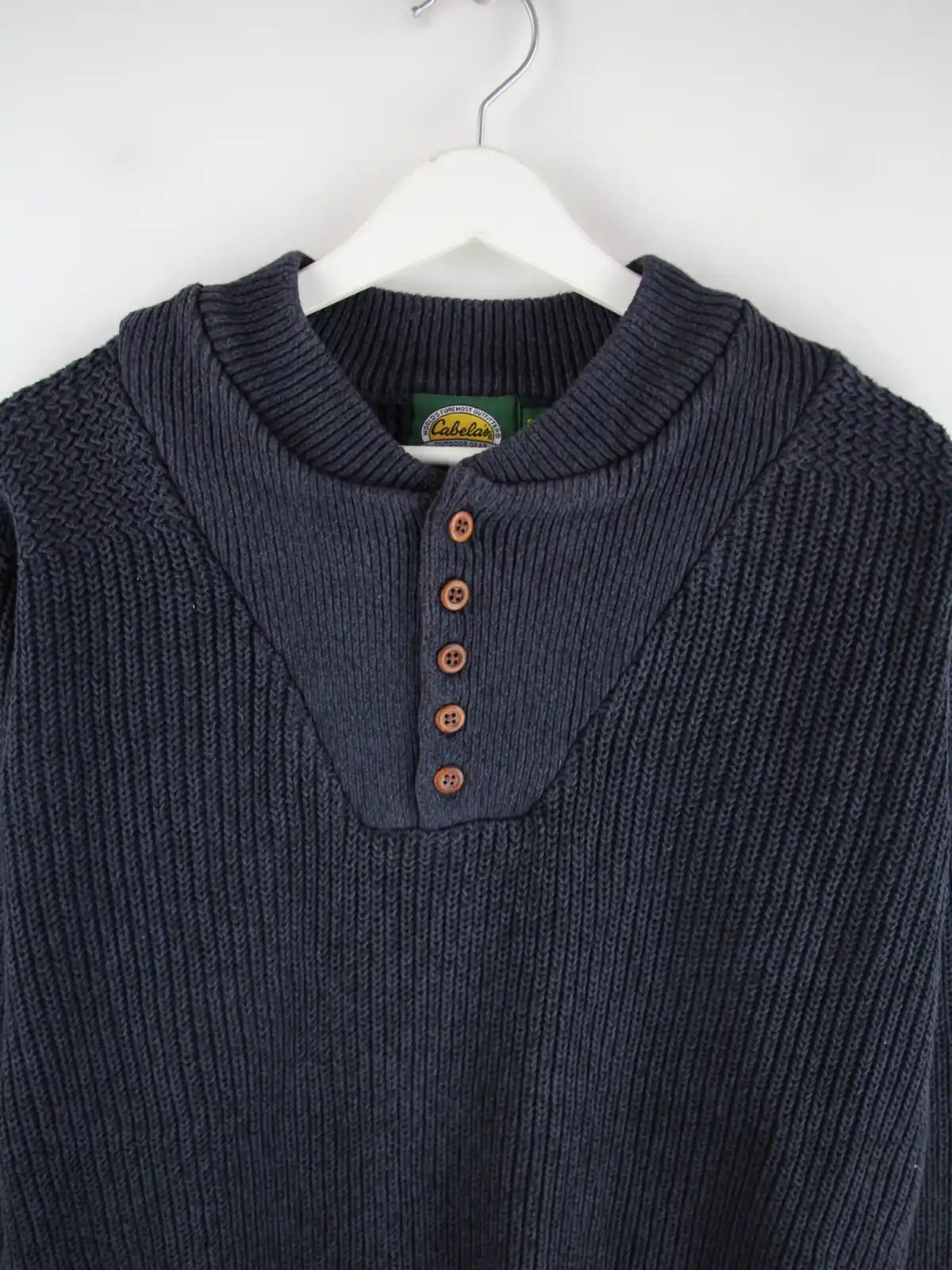 Cabela's Pullover Blau M – Detailansicht Vorderseite