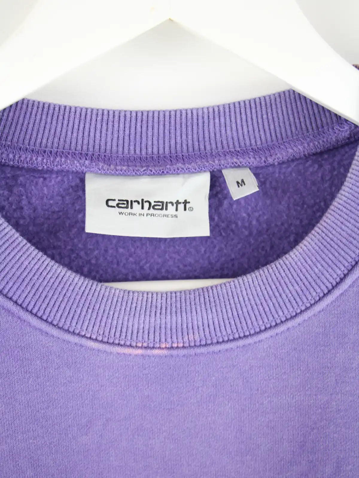 Carhartt Sweater Lila M – Etikett