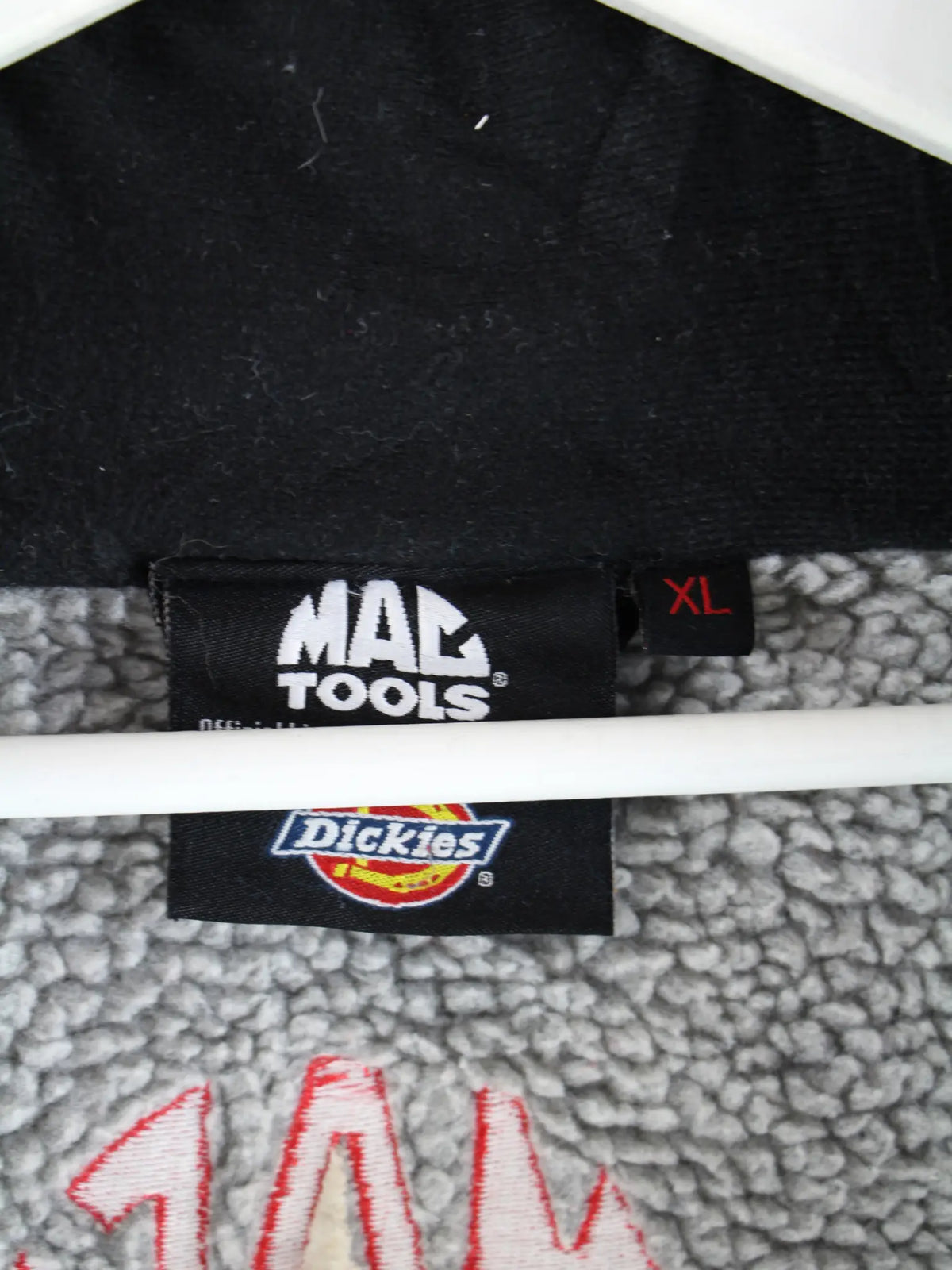 Dickies Fleece Schwarz XL – Etikett