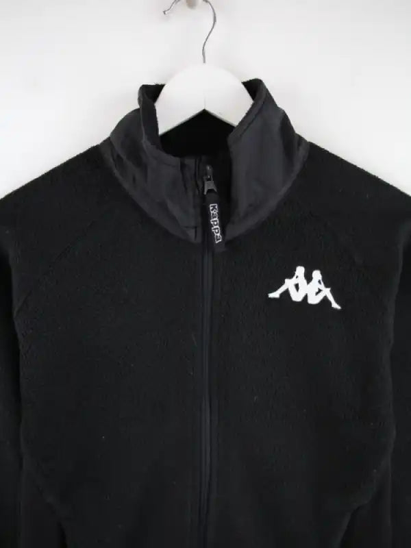 Kappa Fleece Schwarz S – Detailansicht Vorderseite