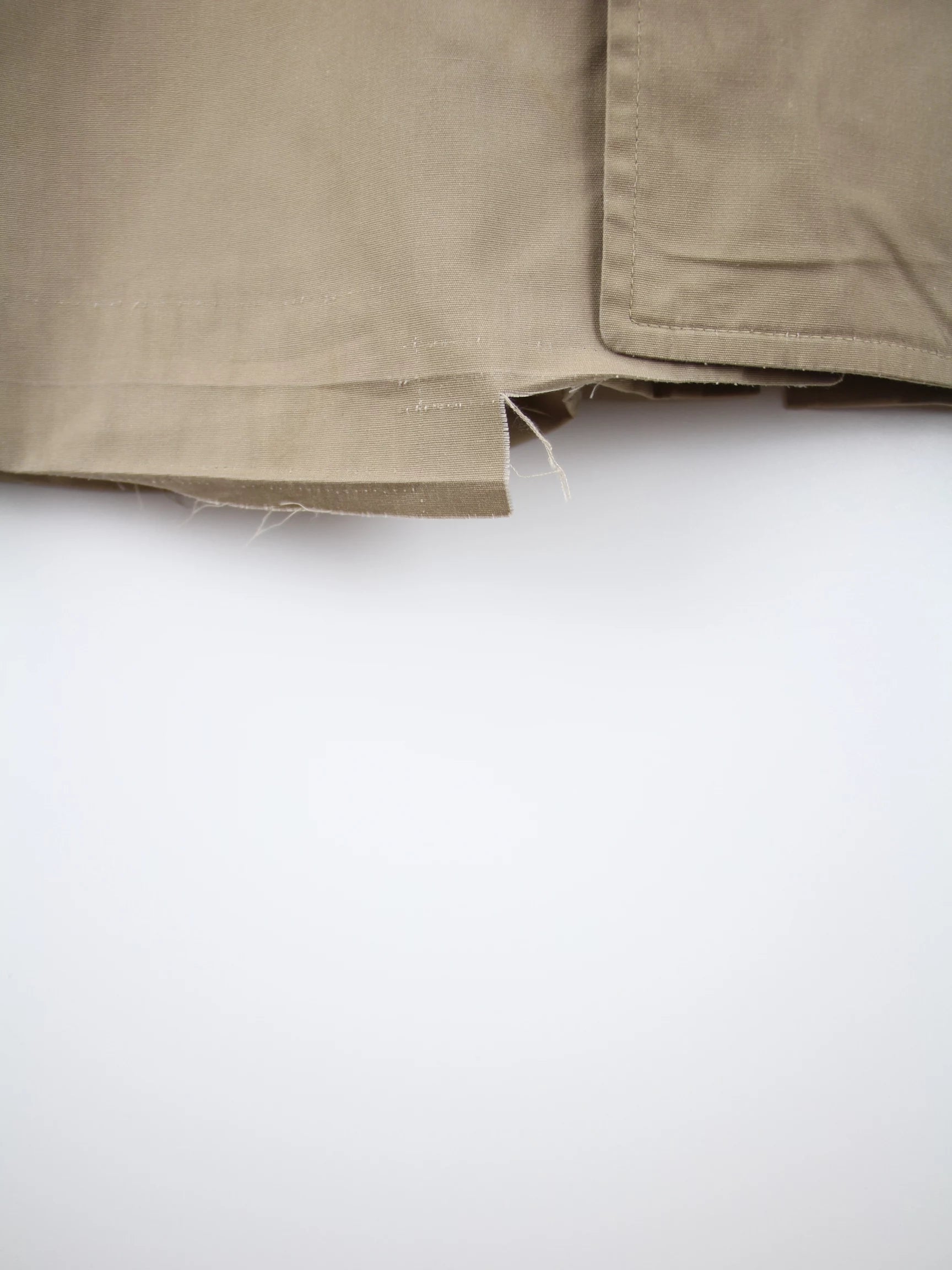 London Fog Mantel Beige M – Etikett