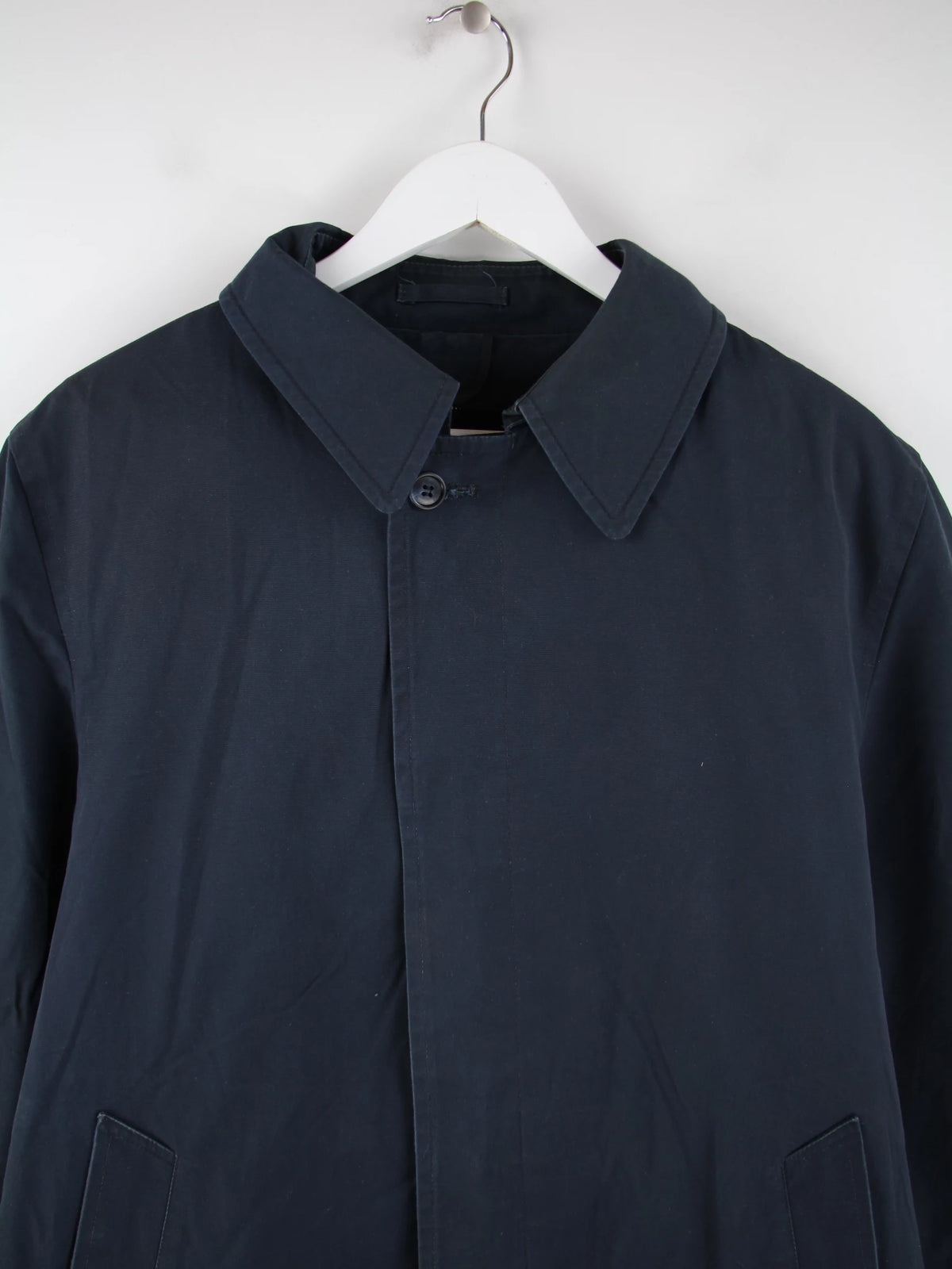 London Fog Mantel Blau M – Detailansicht Vorderseite