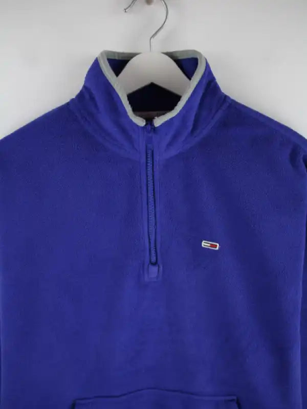 Tommy Hilfiger Fleece Lila S – Detailansicht Vorderseite
