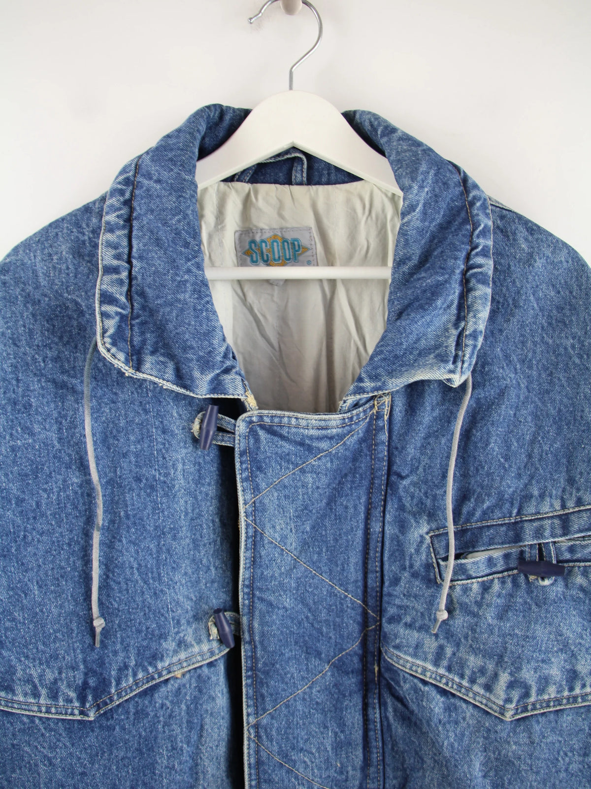 Vintage Jeansjacke Blau XL – Detailansicht Vorderseite
