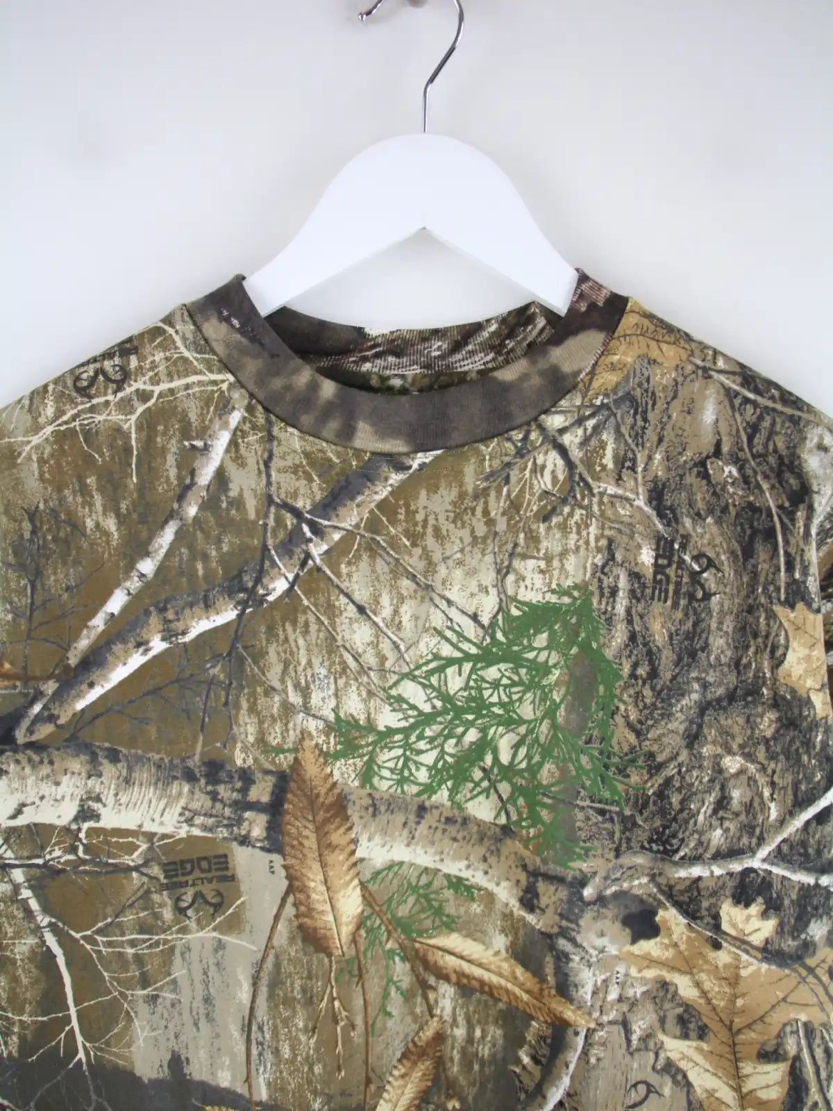 Vintage Sweater Mehrfarbig XL – Detailansicht Vorderseite